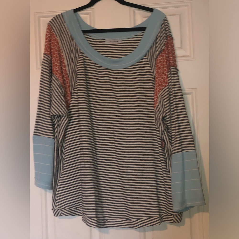 NWOT long sleeved patchwork lightweight CES FEMME boutique crew top 3x plus